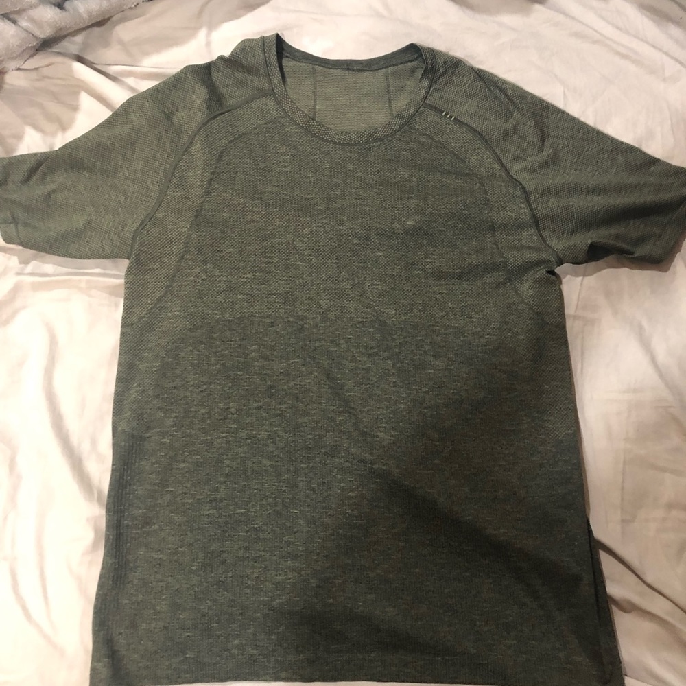 Lululemon Athletic shirt